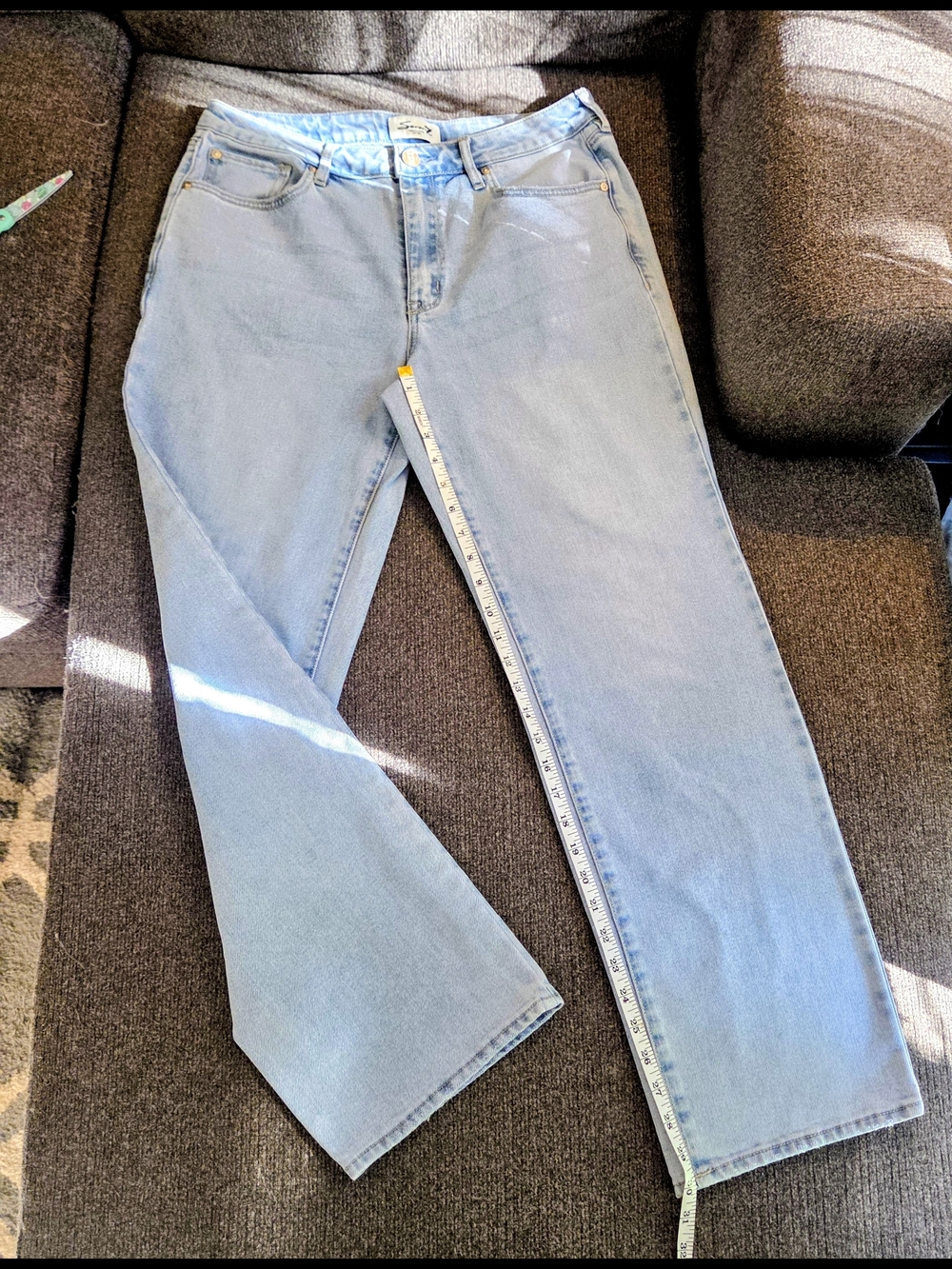 Seven7 Women’s Light Blue Denim Jeans